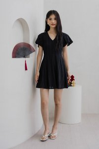 Vita Eyelet V-Neck Dress In Black (XS)