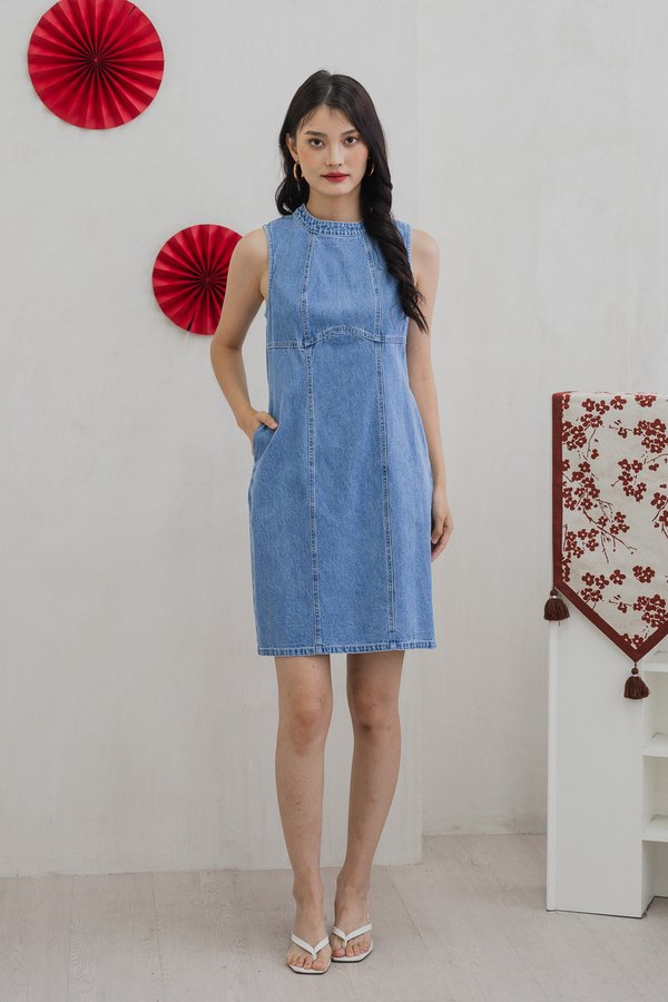 Shilloh Denim Panelled Shift Dress
