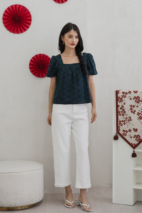 Noelle Eyelet Square Neck Top In Emerald (XS)