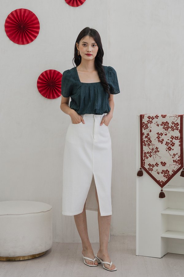 Fern Floral Eyelet Pleated Top In Emerald (XS)