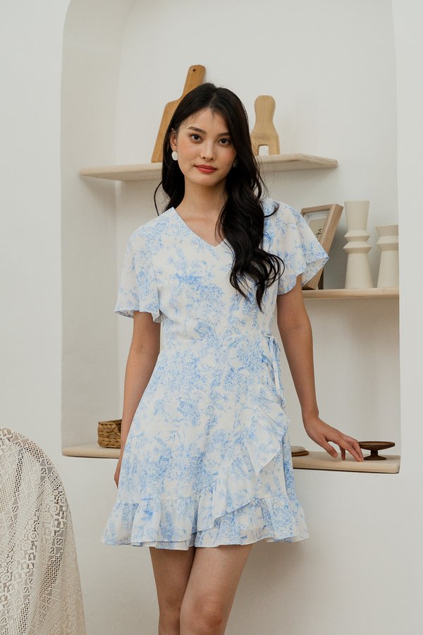 Emerie Signature Ruffle Dress In Blue (XS)