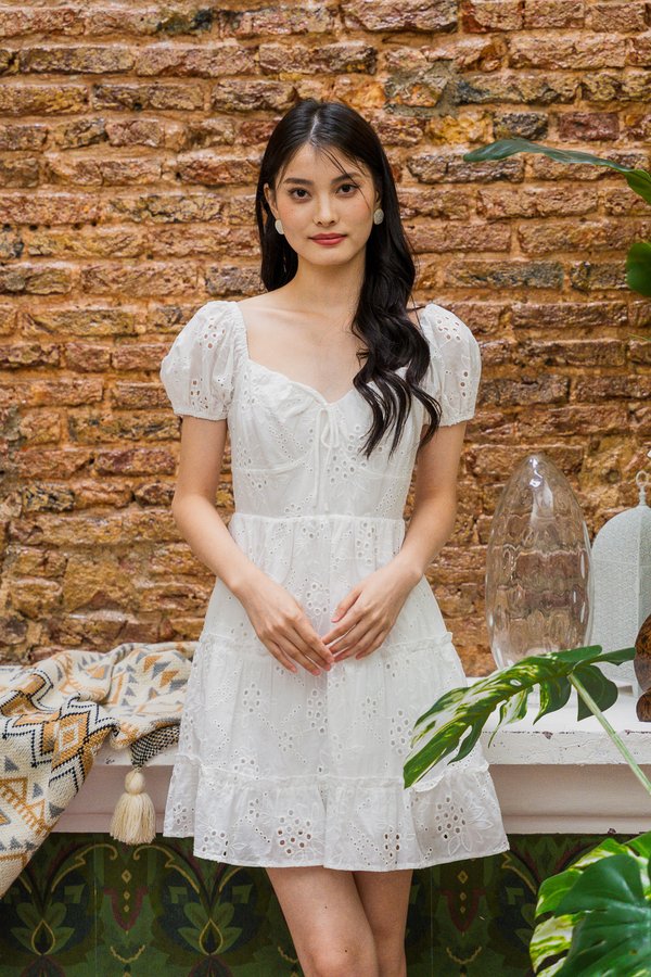 Pepper Ribbonette Puff Sleeve Tiered Dress In White (XS)