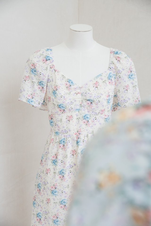 Winnie Floral Sweetheart Dress In White