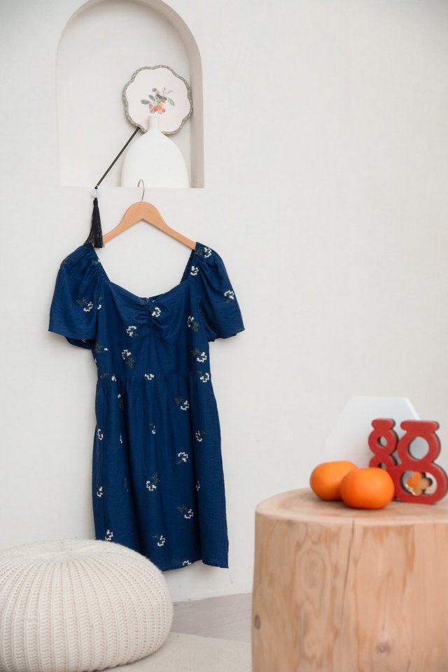 Emelia Embroidery Sweetheart Dress