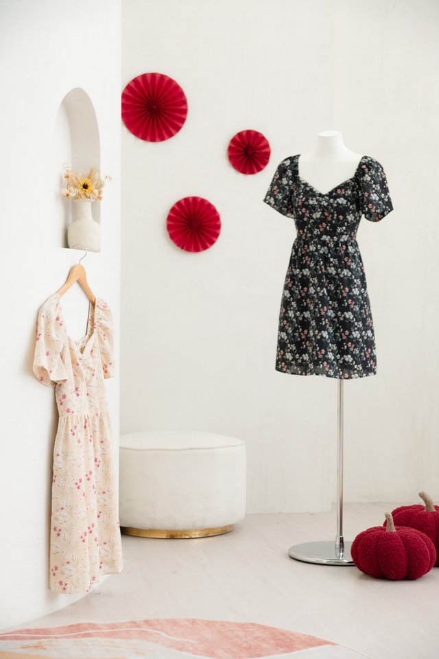 Sylvie Floral Sweetheart Dress In Black