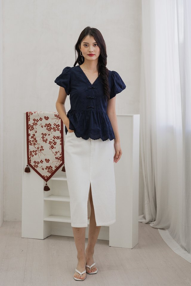 Rosa Ribbon Cheongsam Top In Navy