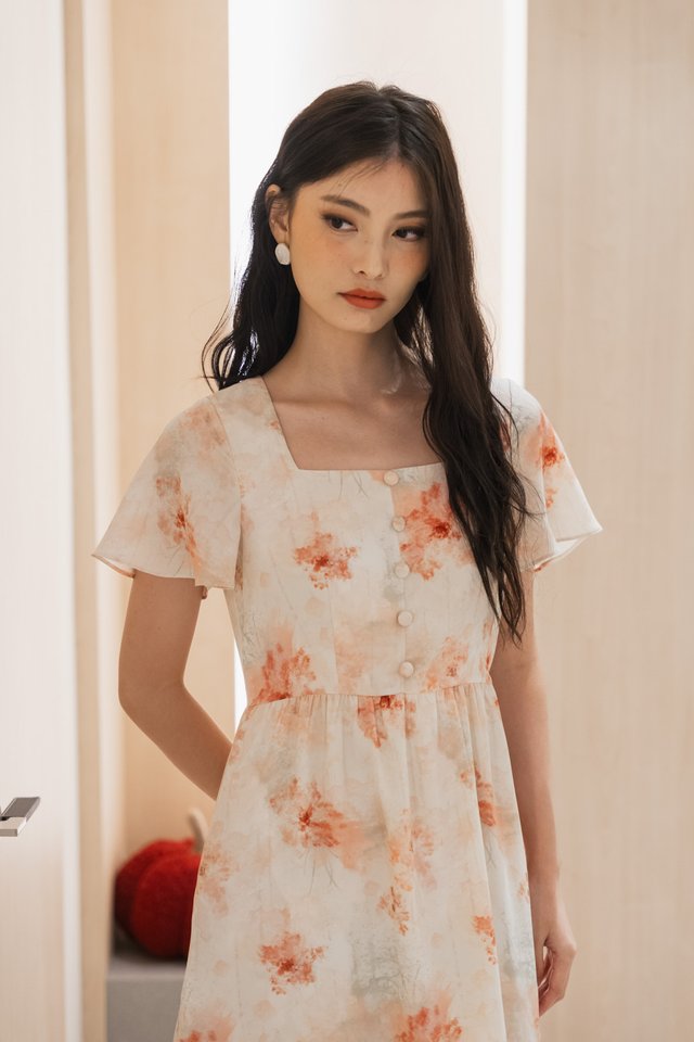 Ramona Pastel Flare Sleeve Dress In Cream