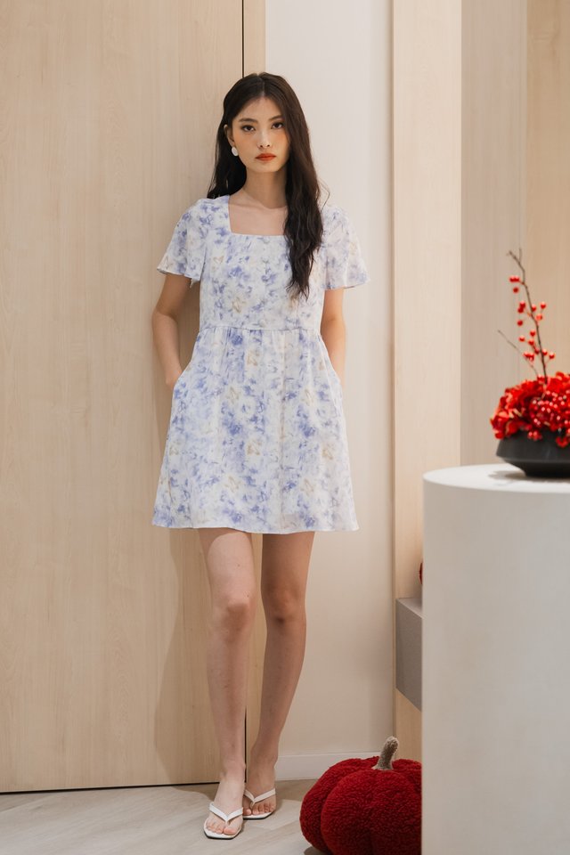 Ramona Pastel Flare Sleeve Dress In Blue