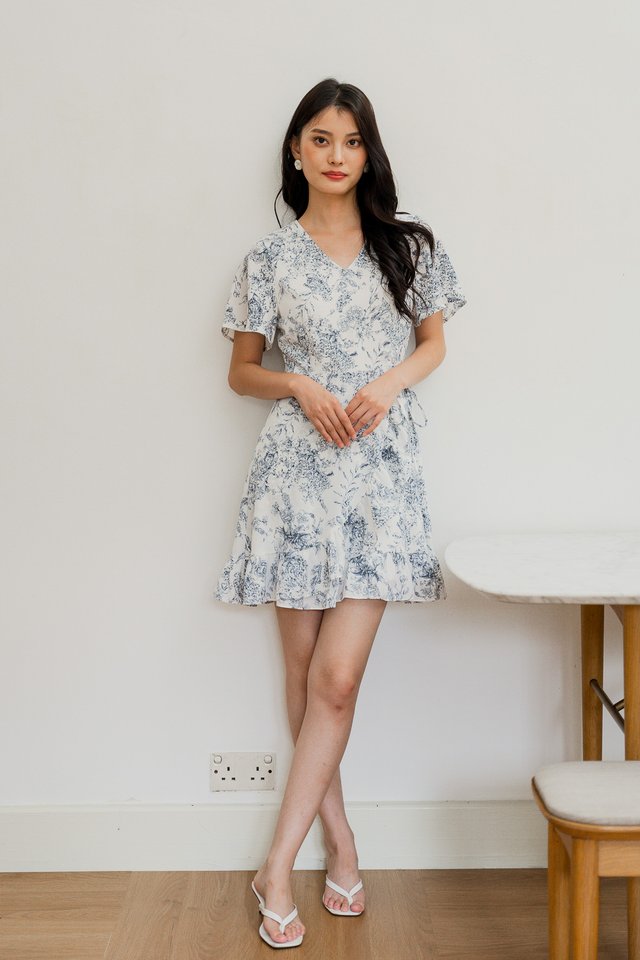 Emerie Signature Ruffle Dress In Black