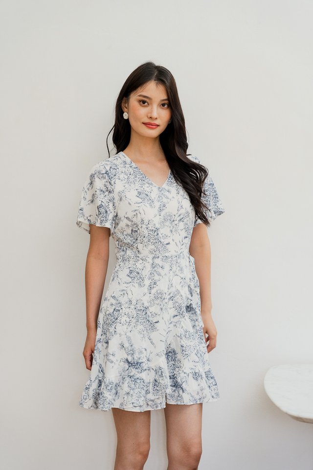 Emerie Signature Ruffle Dress In Black