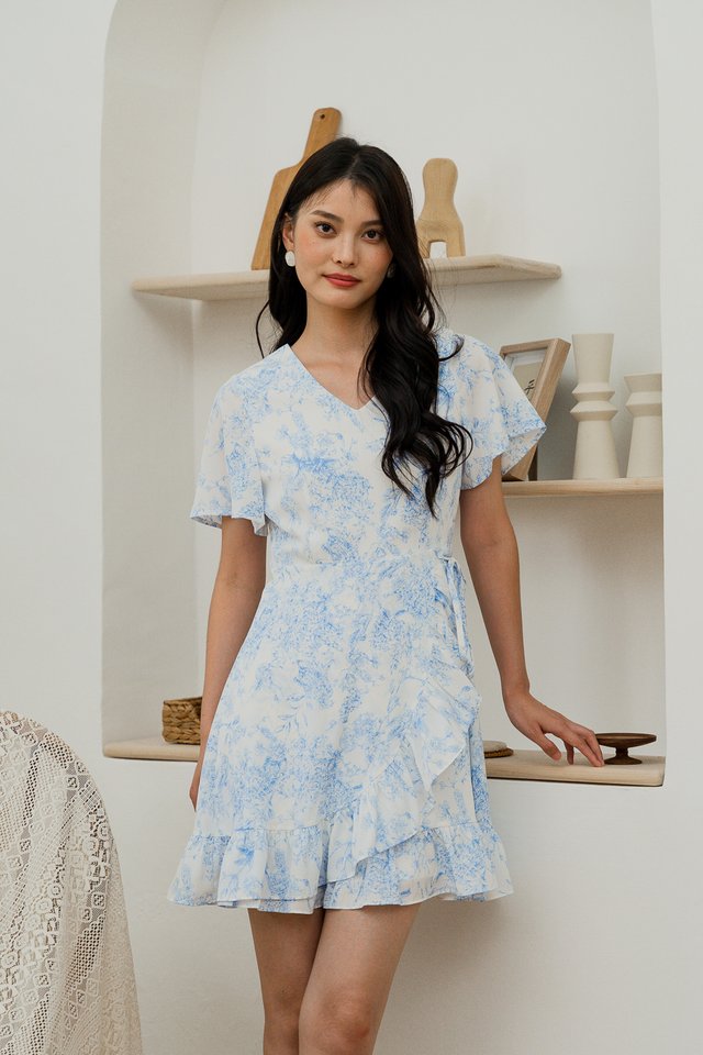 Emerie Signature Ruffle Dress In Blue