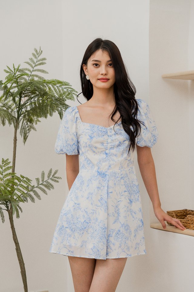 Emerie Porcelain Sweetheart Romper In Blue