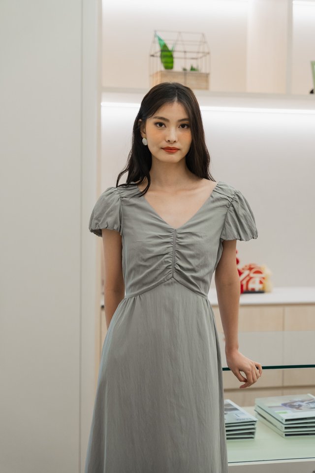 Tabitha Empire Waist Midi Dress In Olive Grey