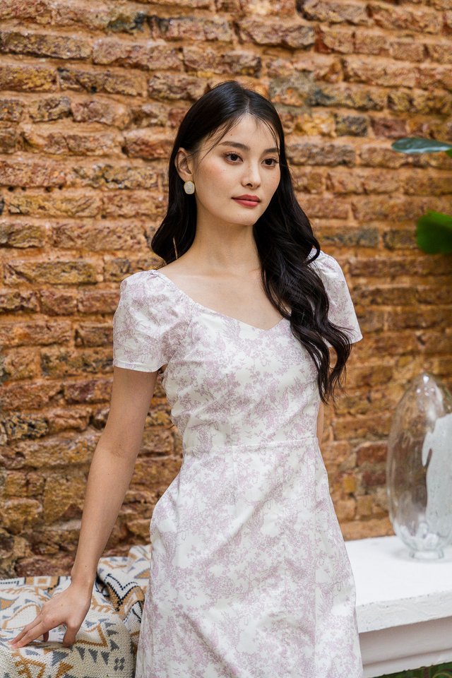Perisia Porcelain Slit Midi Dress In Pink