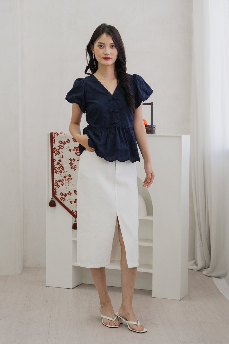 Rosa Ribbon Cheongsam Top In Navy (XS)