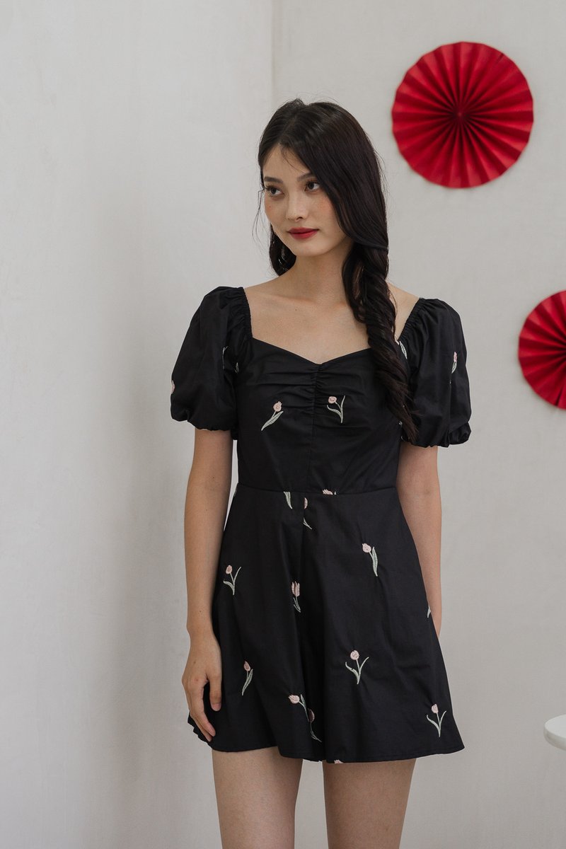 Tinker Tulip Sweetheart Romper In Black (XS)