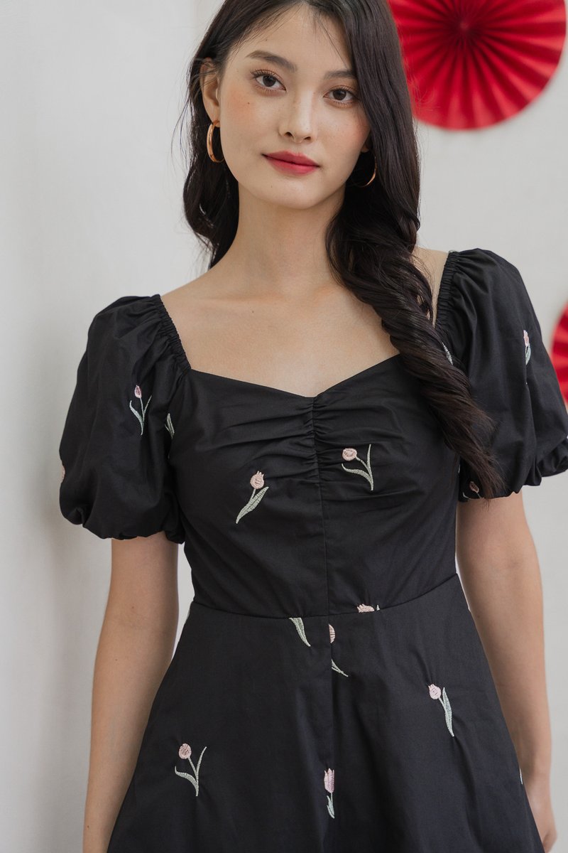 Tinker Tulip Sweetheart Romper In Black (XS)