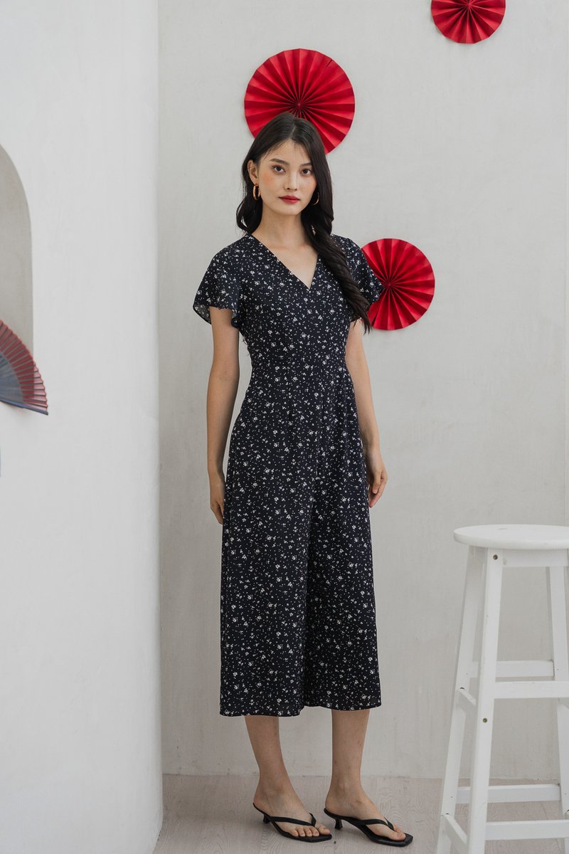Floretta Printed Flare Sleeves Jumpsuit In Black (XS)