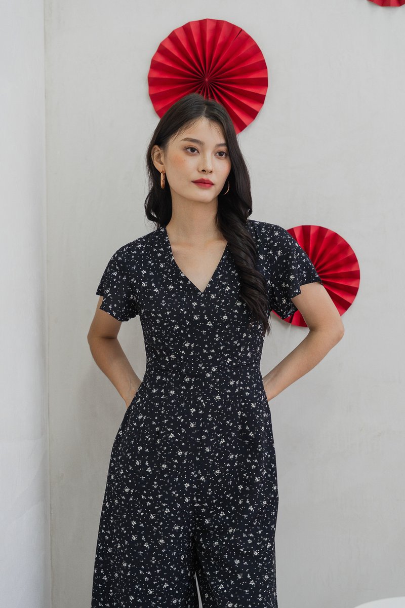 Floretta Printed Flare Sleeves Jumpsuit In Black (XS)