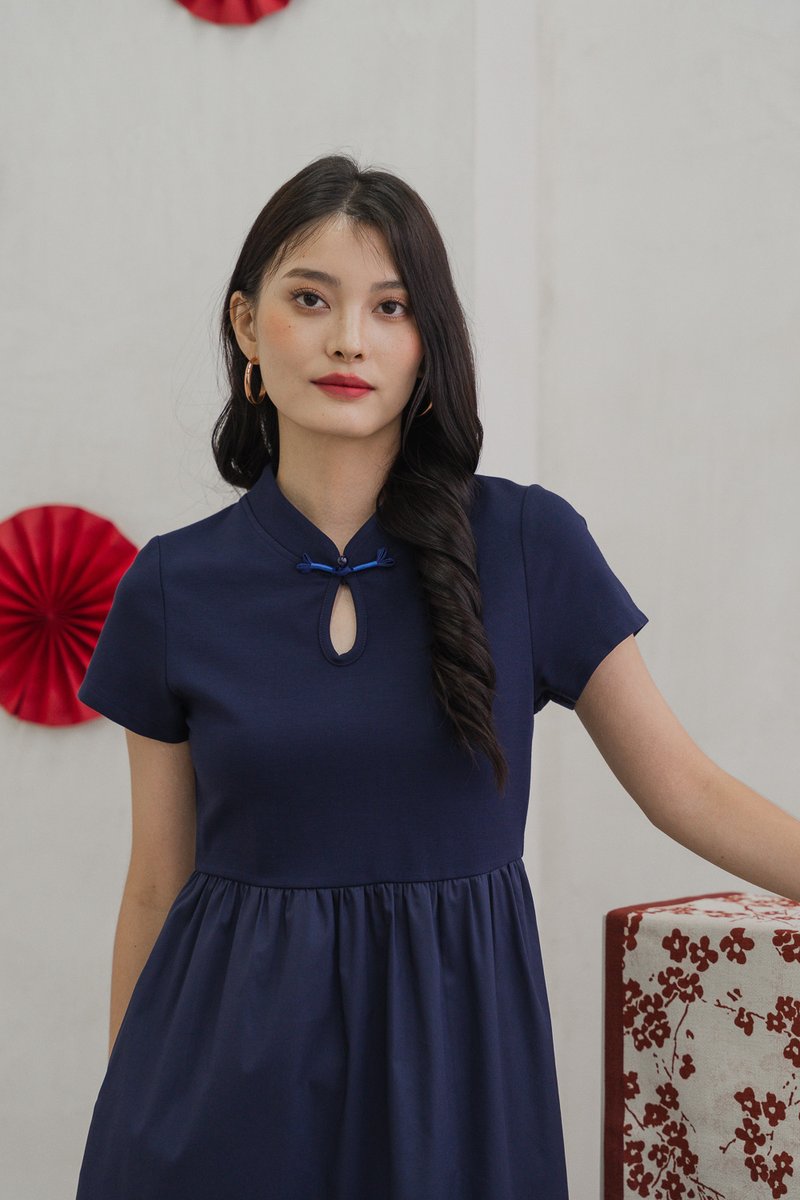 Morgan Mixed Fabric Qipao Dress In Navy