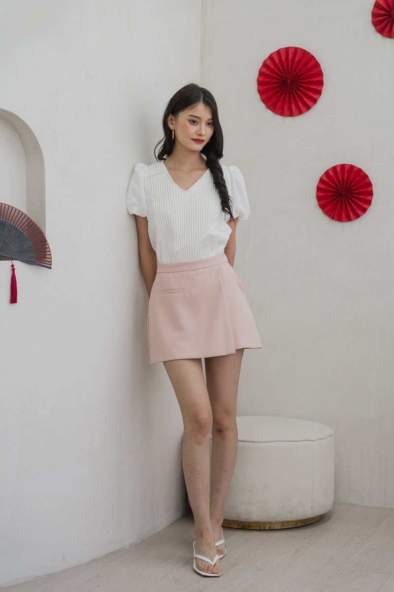 Persimmon Eyelet Sleeve Pintuck Top In White (XS)