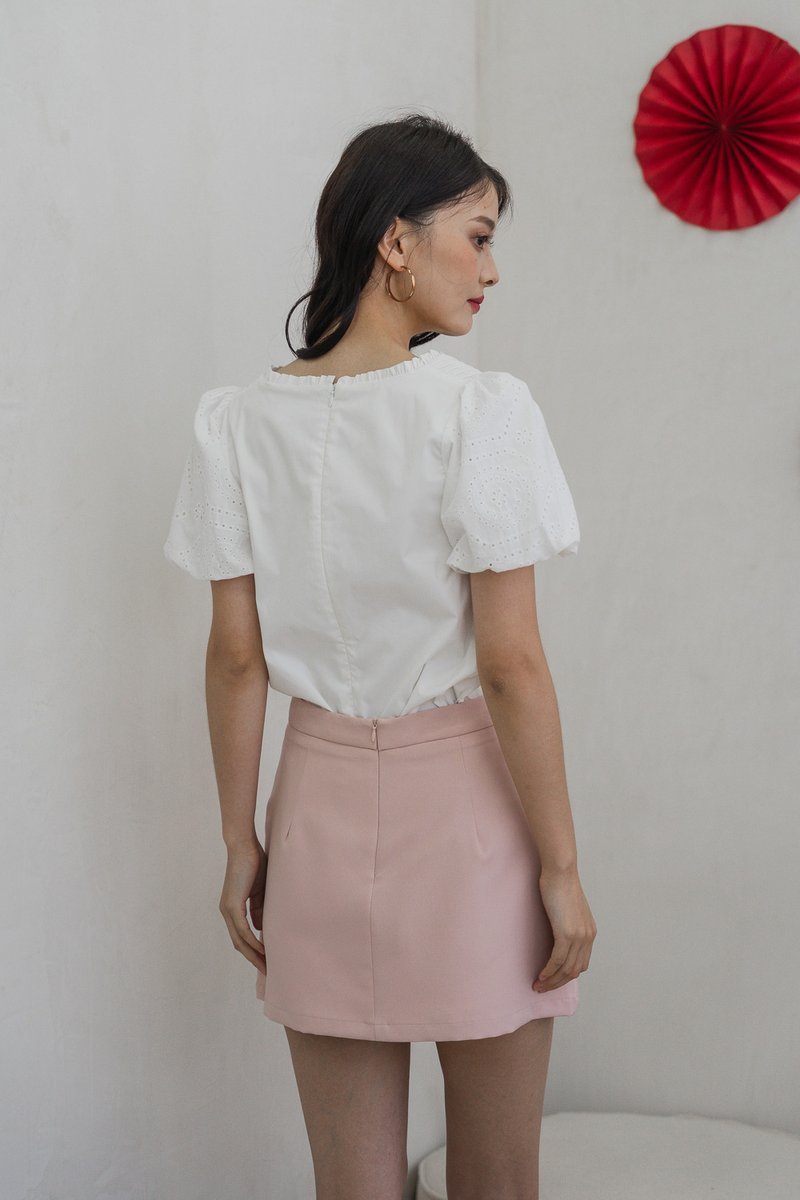 Persimmon Eyelet Sleeve Pintuck Top In White (XS)