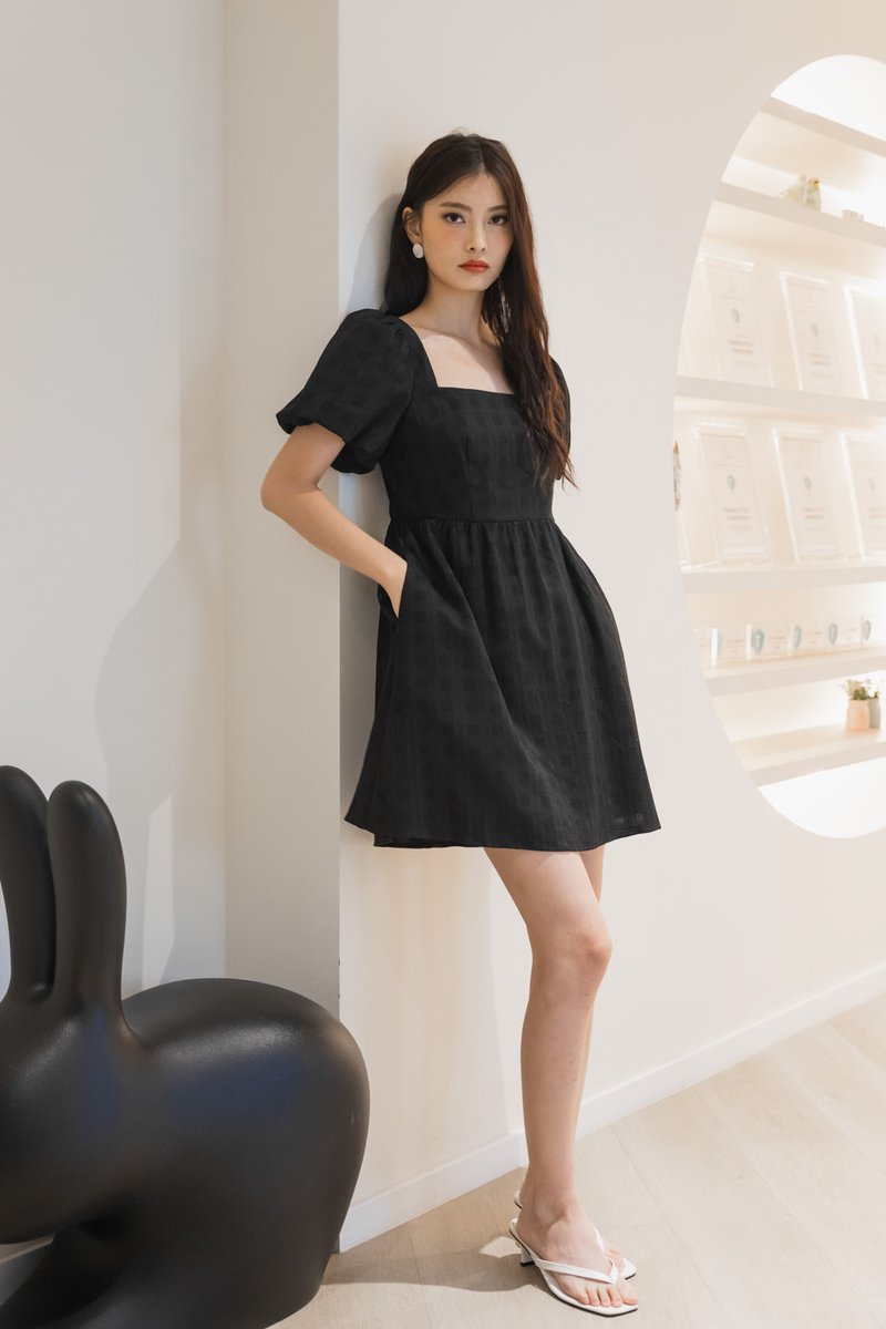 Tika Textured Square Neck Dress In Black (XS)