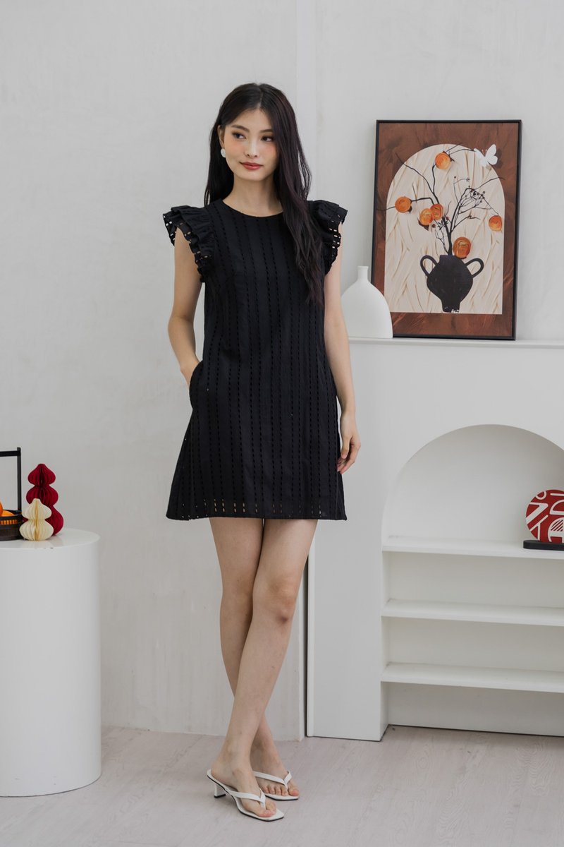 Ruth Eyelet Ruffles Sleeve Dress In Black (XS)