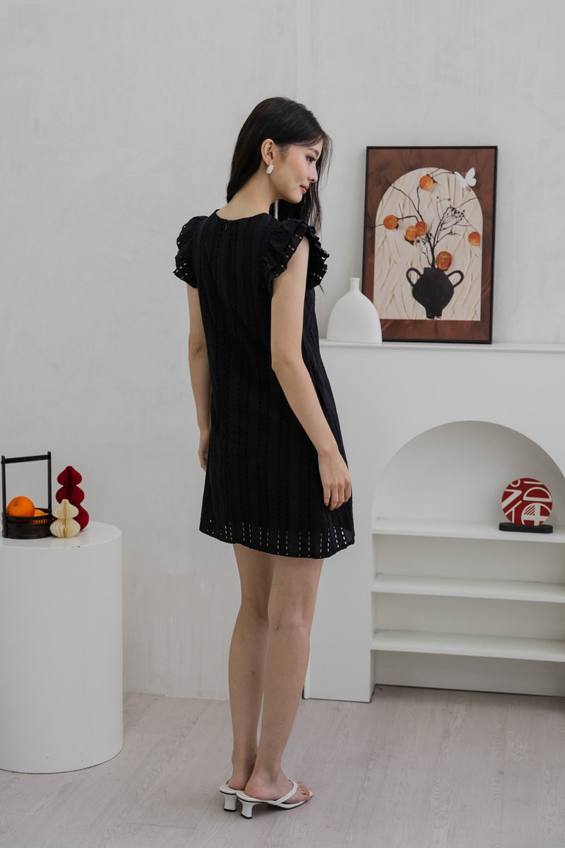 Ruth Eyelet Ruffles Sleeve Dress In Black (XS)