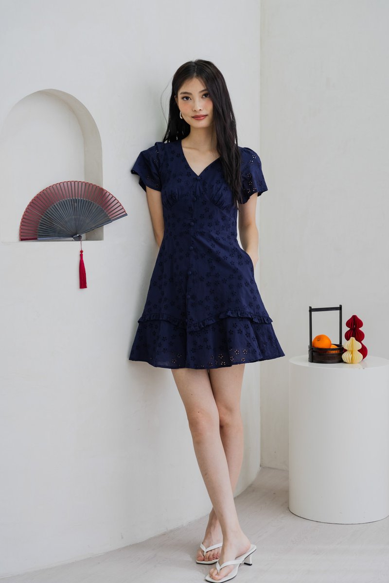 Willa Eyelet Empire Waist Dress In Navy (XS)