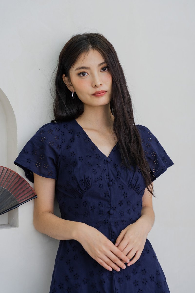 Willa Eyelet Empire Waist Dress In Navy (XS)