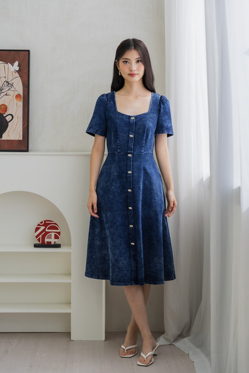 Sterling Denim Silver Button Midi Dress (XS)