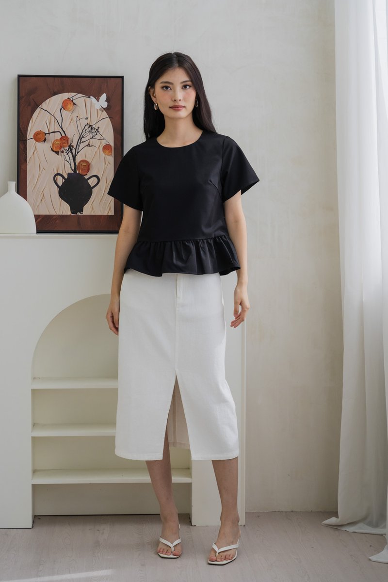 Robinson Ruffle Hem Blouse In Black