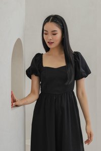 Princess Puff Sleeve Maxi Dress In Black