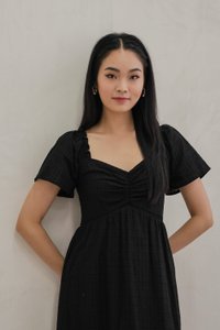 Surrey Embroidery Sweetheart Midi Dress In Black