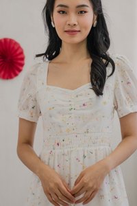 Clarity Smocked Back Sweetheart Midi Dress in White (XS)