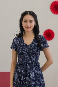 Vela Floral Smocked V-neck Midi Dress in Navy (XS)
