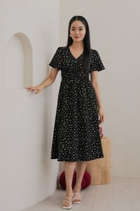 Raven Floral Ruched Midi Dress In Black (XS)