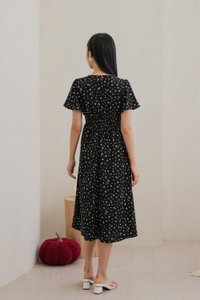 Raven Floral Ruched Midi Dress In Black (XS)