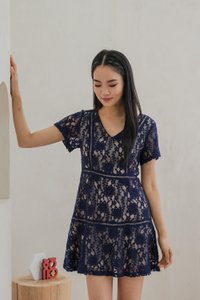 Lynette Contrast Lace Tiered Dress In Navy