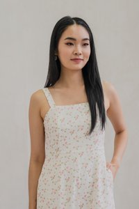 Tammy Textured Floral Jumpsuit In White