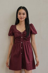 Rianna Ruched Button Puff Sleeve Dress In Wine