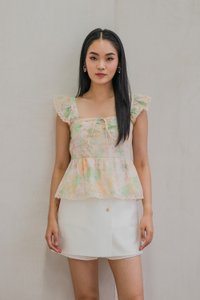 Saffron Ruffle Sleeves Crochet Hem Top In Cream (XS)