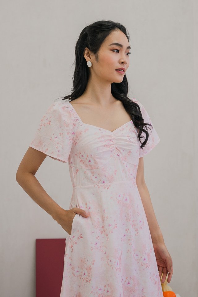 Sakura Floral Sweetheart Midi Dress in Pink