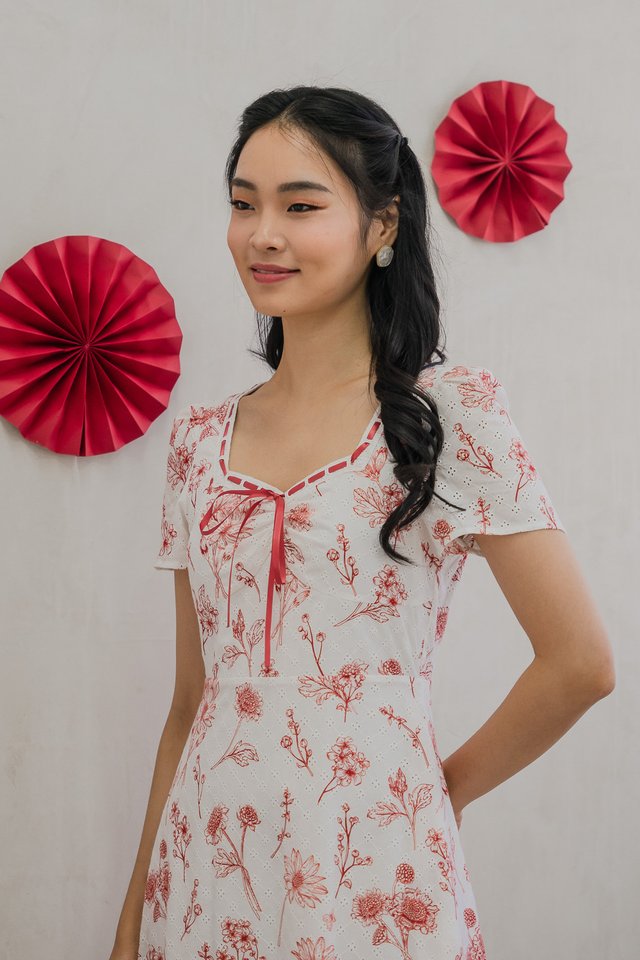 Taffy Eyelet Toile Ribbonette Midi Dress in Red