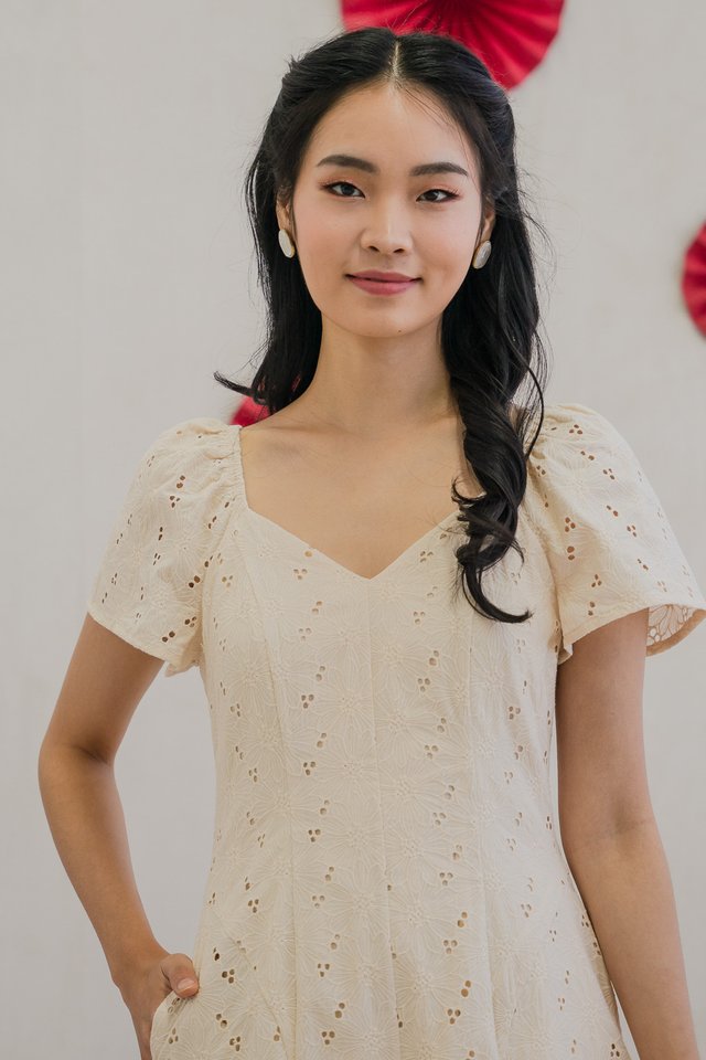 Viva Eyelet V-neck Midi Dress in Cream