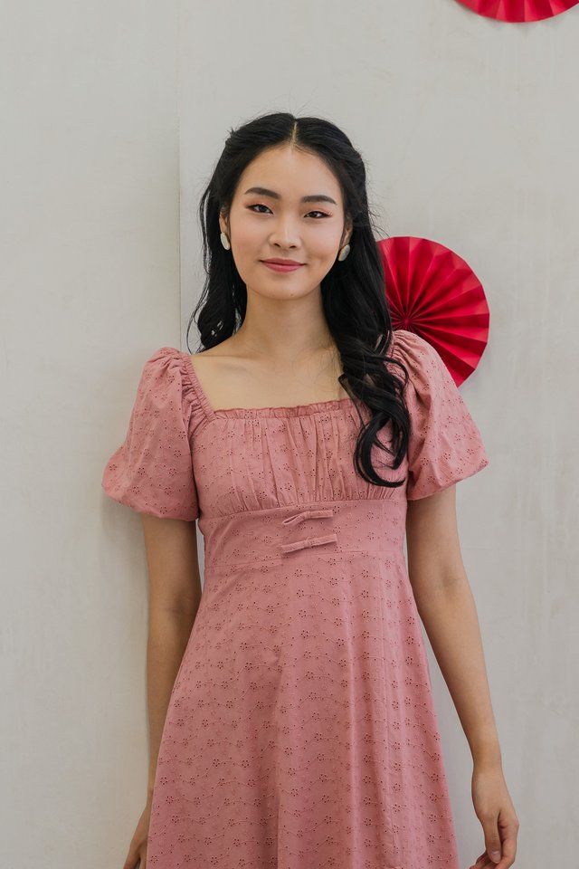 Brigette Eyelet Ruched Bow Midi Dress in Rose