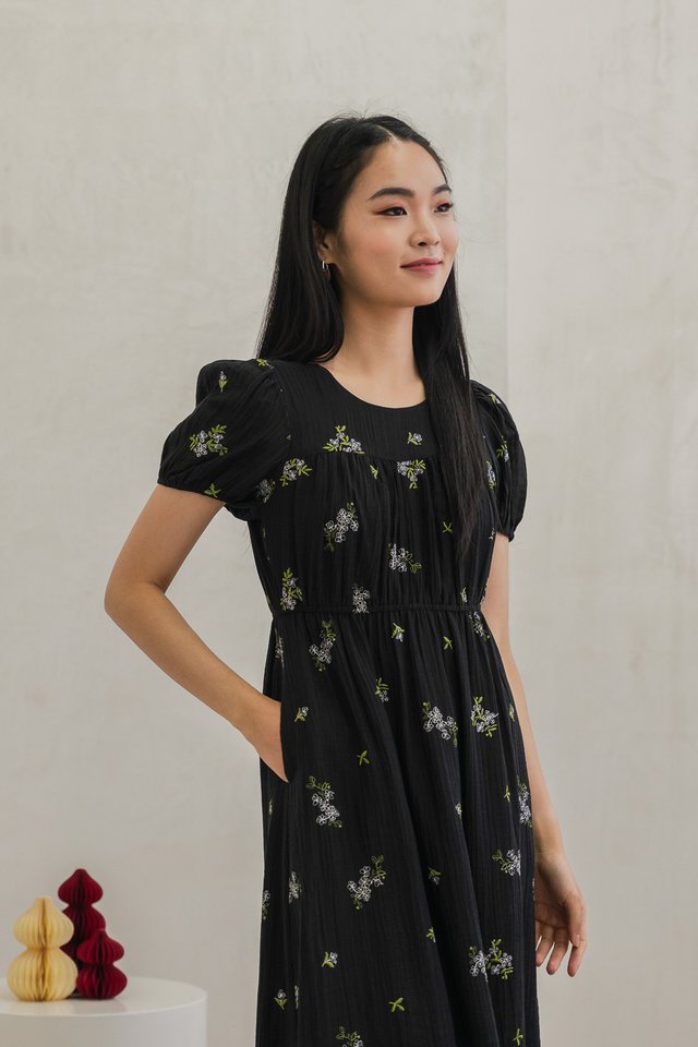 Elsa Textured Embroidery Midi Dress In Black