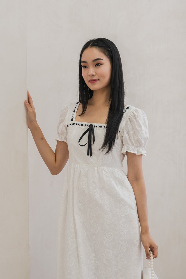 Molly Embroidery Ribbonette Midi Dress In White