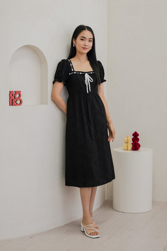 Molly Embroidery Ribbonette Midi Dress In Black